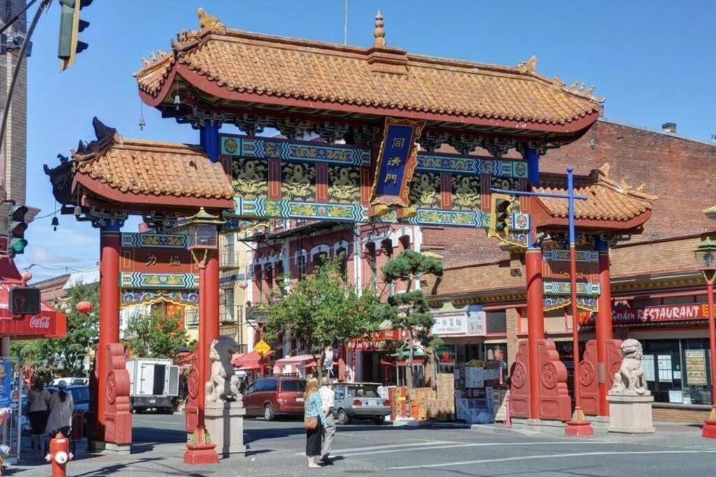 Clean 3Rd Floor Executive 1 Bedroom Apt In Old Town China Town Victoria Zewnętrze zdjęcie